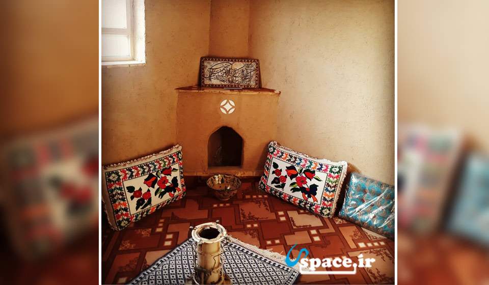 اقامتگاه بوم گردی لب خندق- میبد-استان یزد